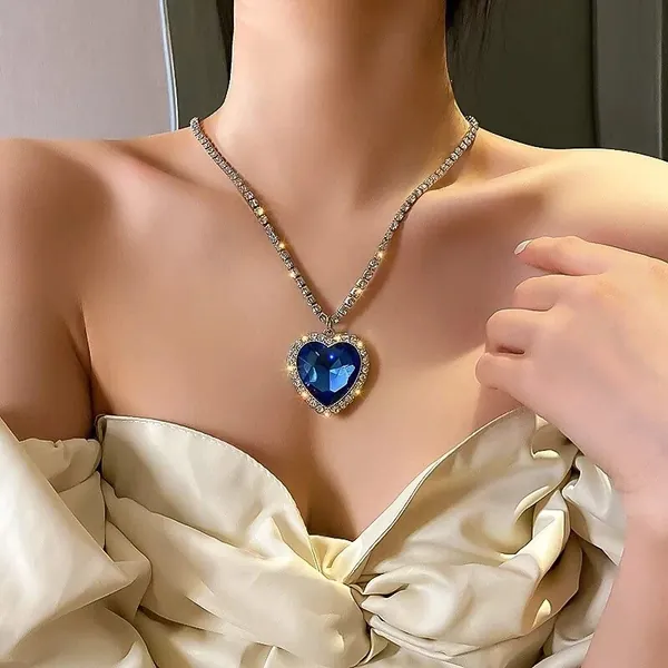 TOMYEUS Big Crystal Heart Pendant Necklace For Women Rhinestone Collar Titanic Heart Of Ocean Blue Heart Love Jewelry-Light Yellow Gold Color,55Cm