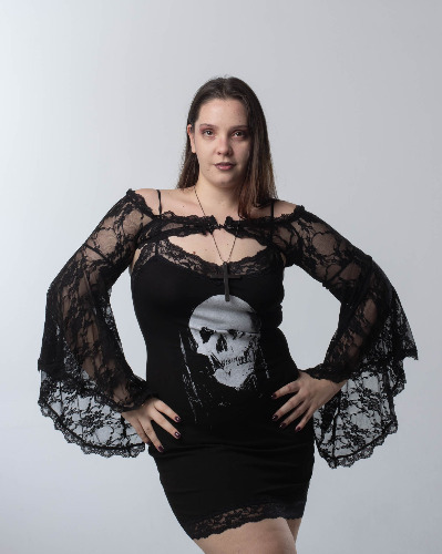 Raven’s Sleeve Blouse - Black / L