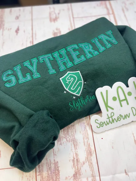 Slytherin Sweater,Hogwarts House Sweater,Green Sweatshirts,Potter Head Apparel,Potter Head
