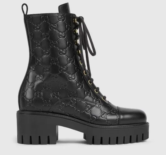 Women's lace-up ankle boot with GG