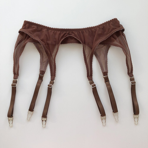 Basic brown suspender
