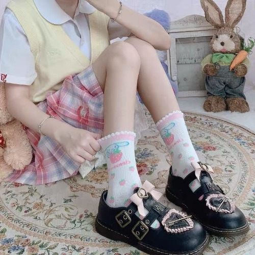 Cinnamoroll Strawberry Sockies