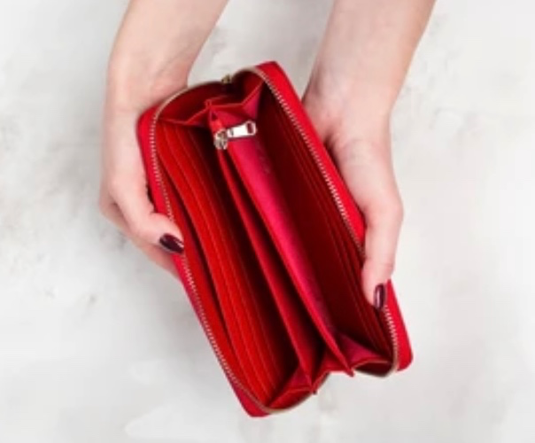 Stretch that purse wider for the boss 