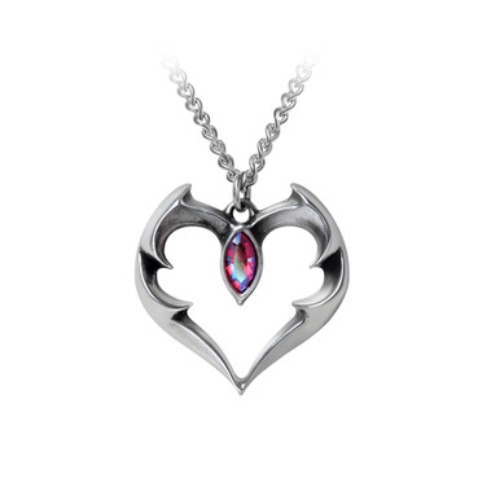 P900 - Batheart Pendant