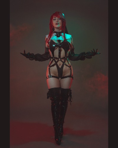 Premium: "Well Disciplined" Nun Harness - Dark Sin (Mesh) / M+ (74cm Stockings)