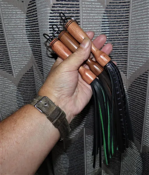 key ring floggers